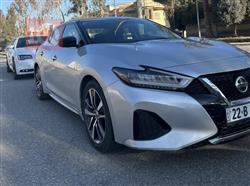 Nissan Maxima